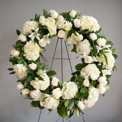 Wreath arrangement W004