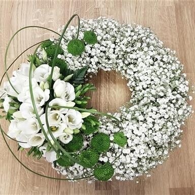 Wreath arrangement W006
