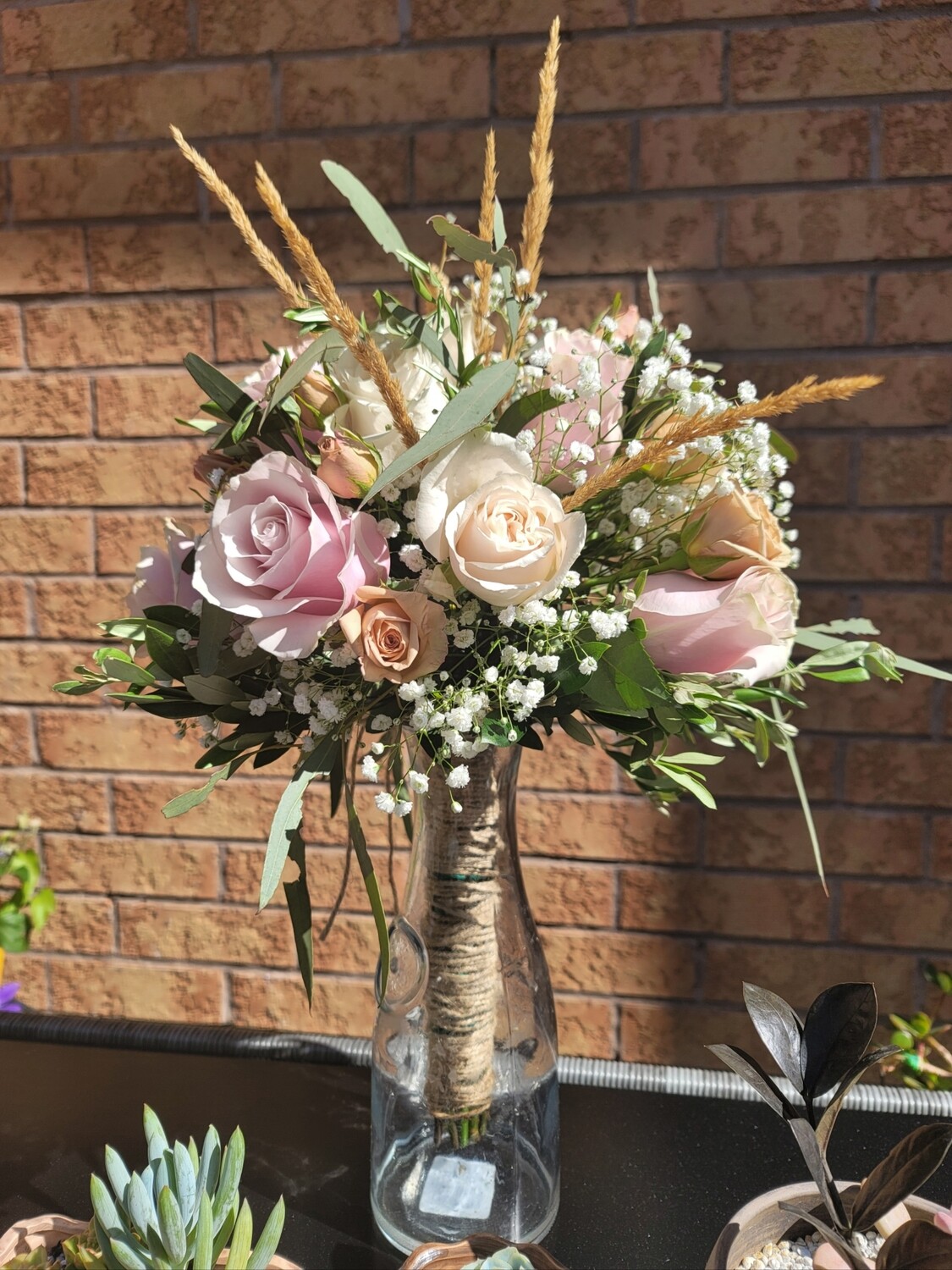 Fresh flowers Bridal bouquet - HC015