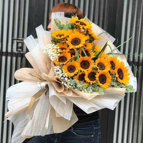 Flower bouquet arrangement FB025