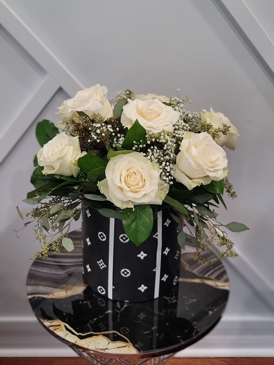 A LV Flower box arrangement FB019