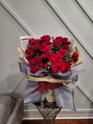 24 Red roses Flower bouquet arrangement FB039