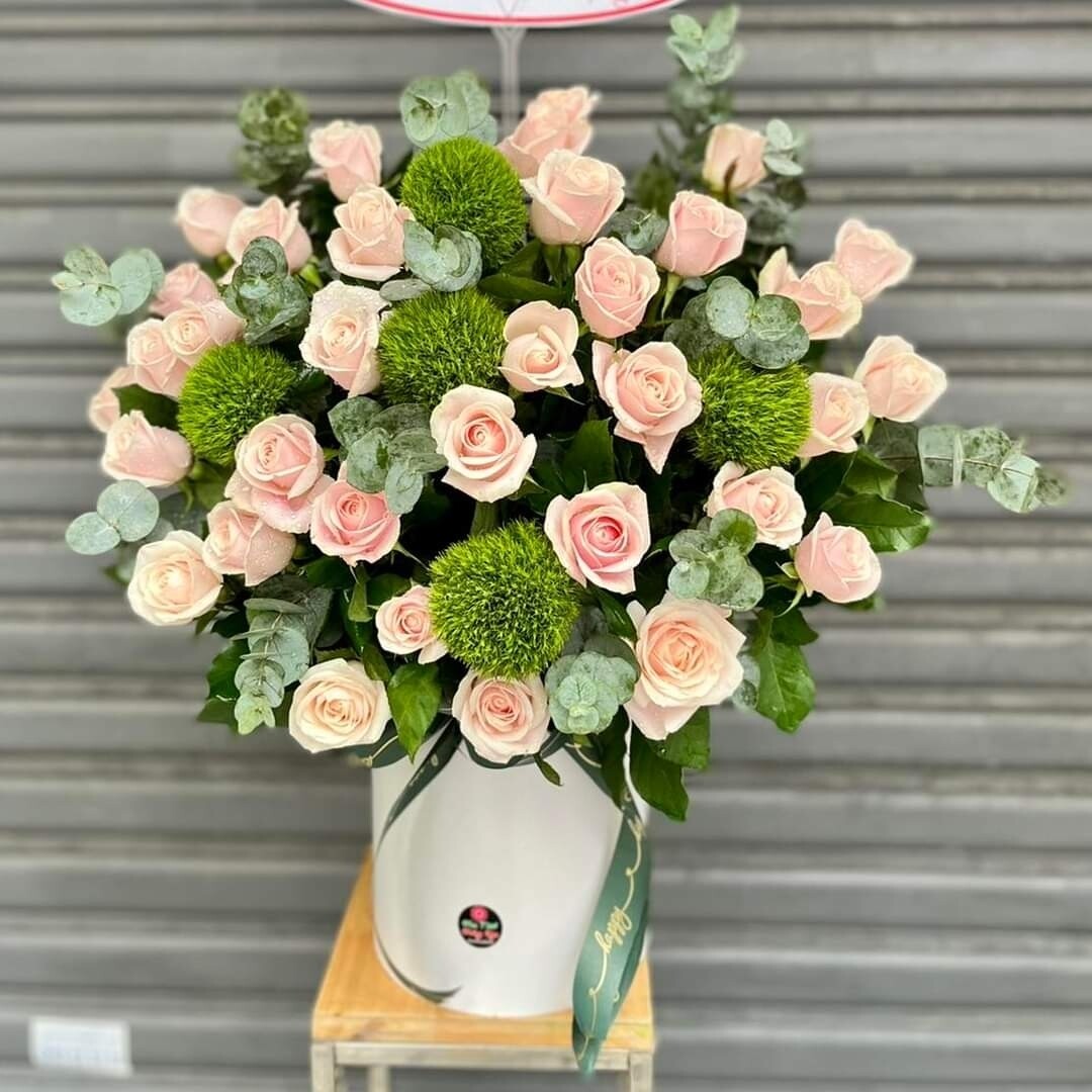 Flower box arrangement FB023