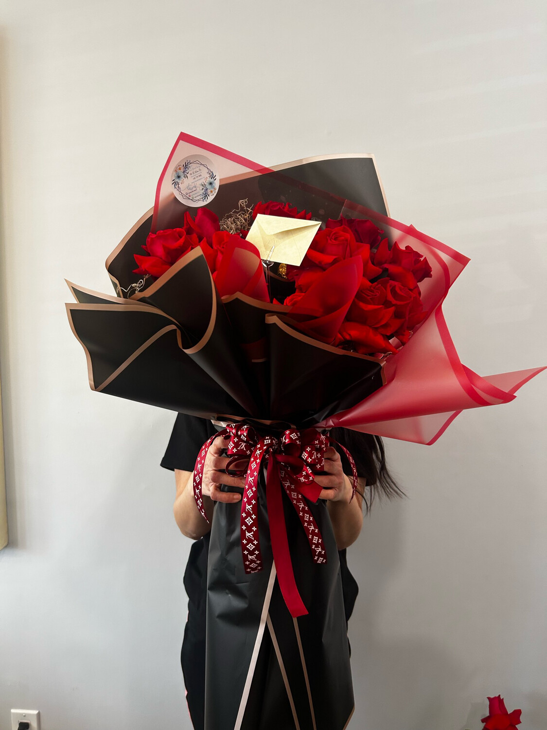 Flower bouquet arrangement FB053