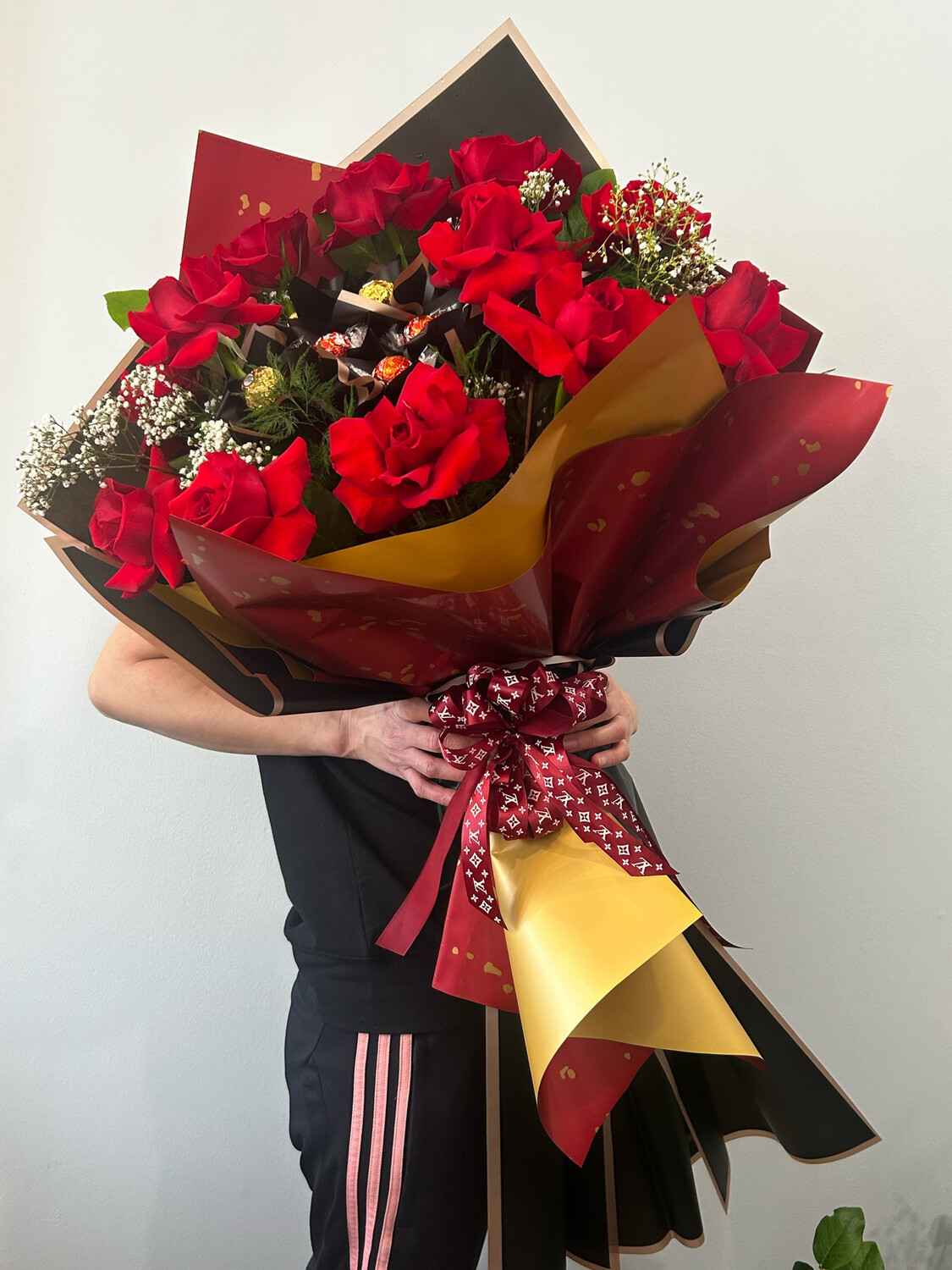 Flower bouquet arrangement FB068