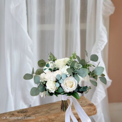 Rustic White Bridal Bouquet with Free Matching Groom’s Boutonniere – 12 inches (Artificial  flowers)