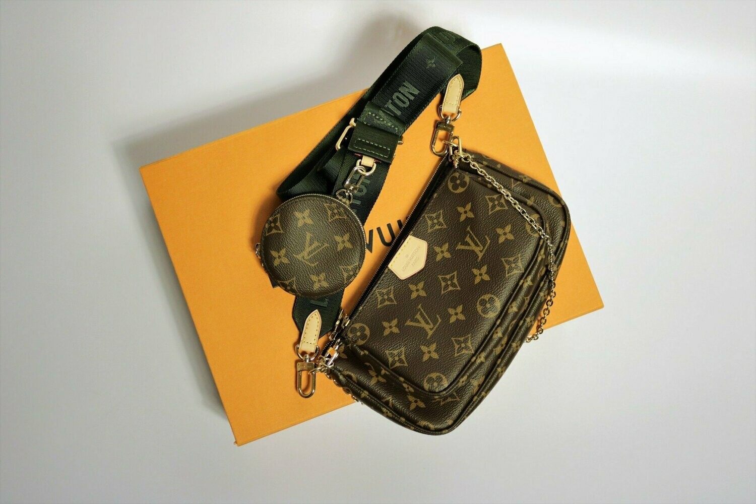 louis vuitton mens multi pochette