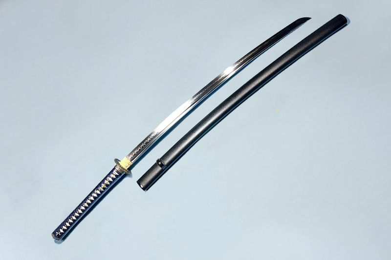 JKOO-Tsunami katana with choji style hamon