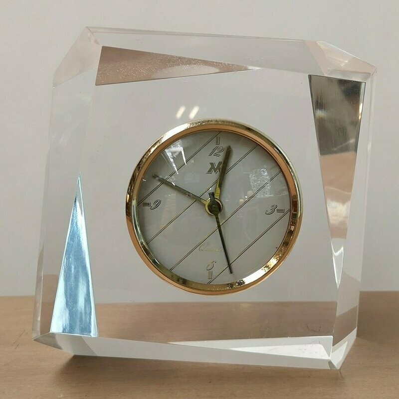 Reloj  Sobremesa Metacrilato