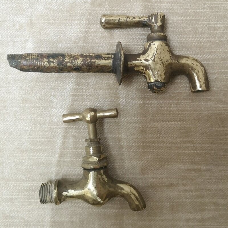 Dos Grifos Antiguos