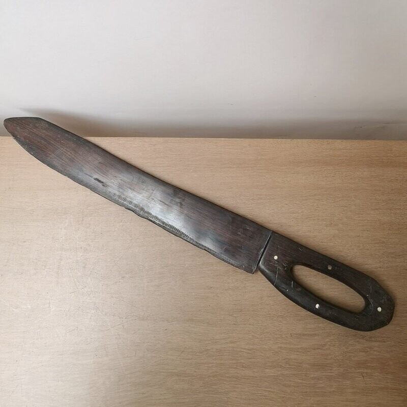 ​Machete de Madera Antiguo