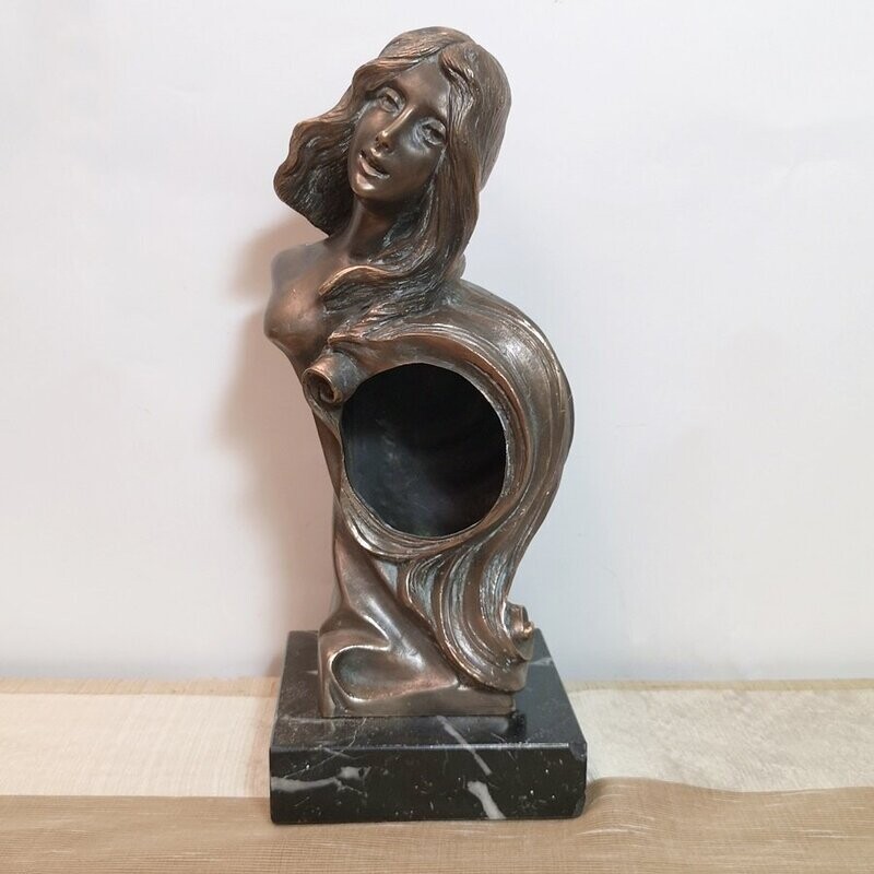 Escultura de Broce para Reloj Art Nouveau