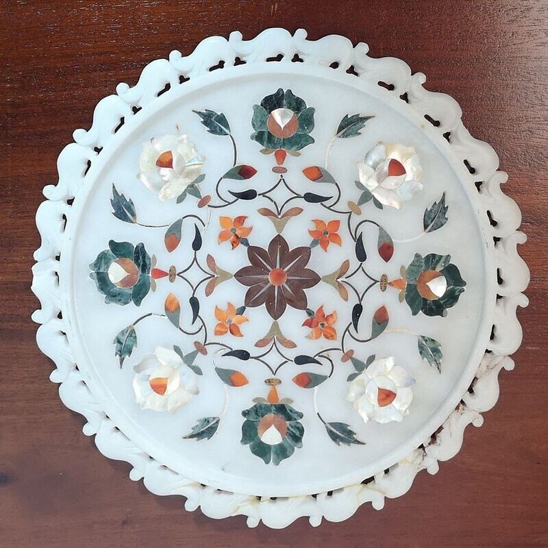 Plato Mármol,  Cantera de Makrana