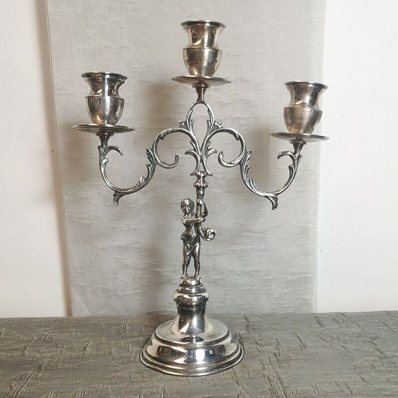 Candelabro de Tres Velas