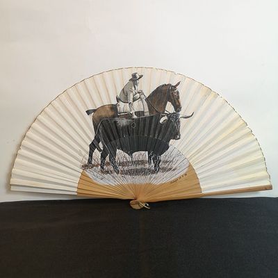 Abanico Pericón Antiguo Pintado en 1935