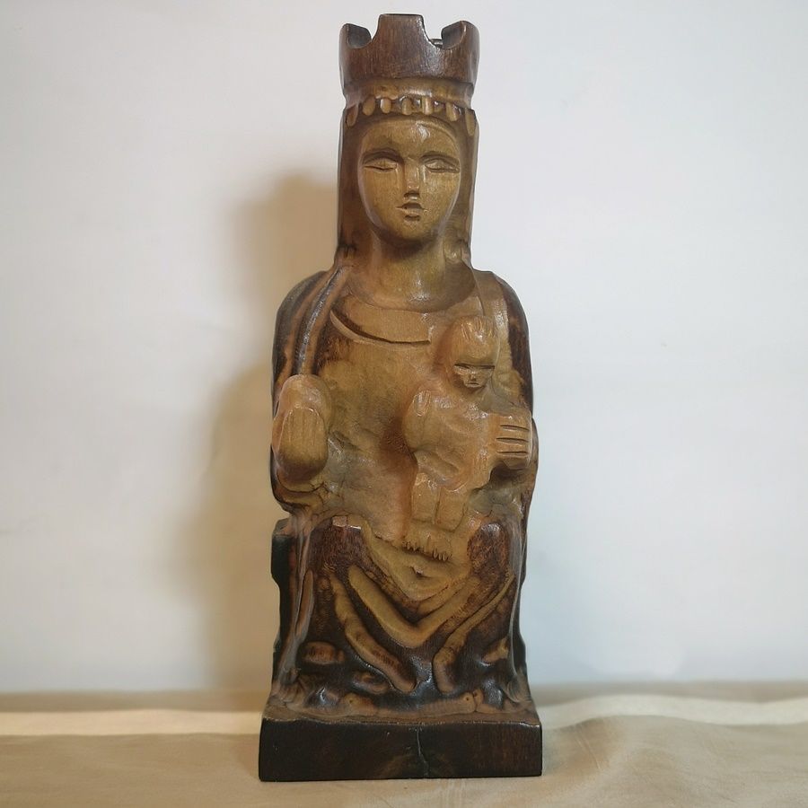 Talla Virgen de Monserrat
