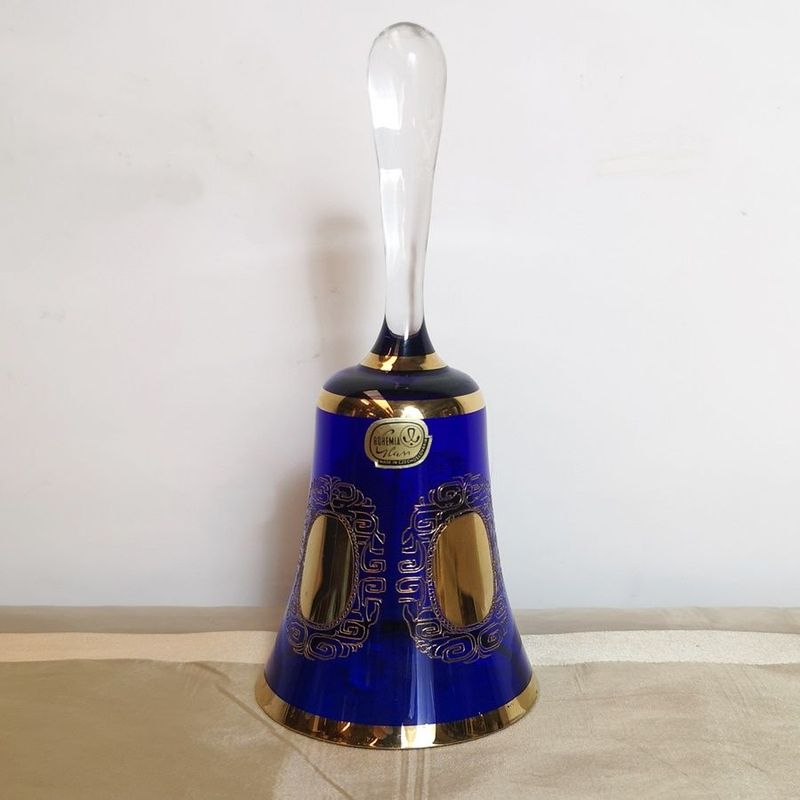 Campanilla de Cristal de Bohemia