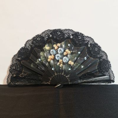 Antiguo Abanico Negro Firmado