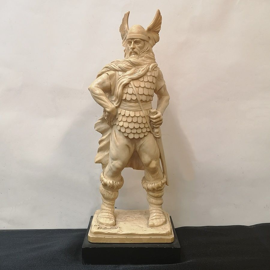 Figura Vikingo Firmada Santini