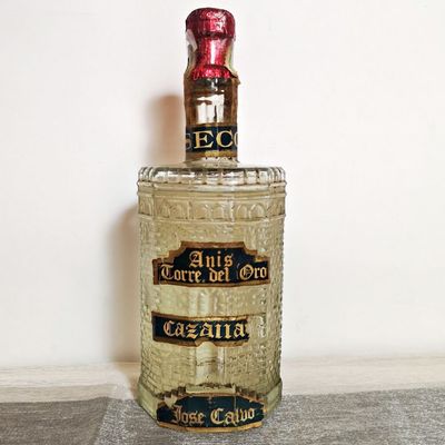 Botella de Anís Torre del Oro