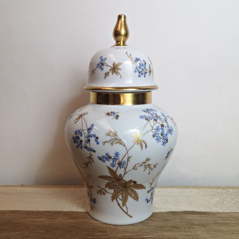 Tibor de Porcelana Alemana Bavaria