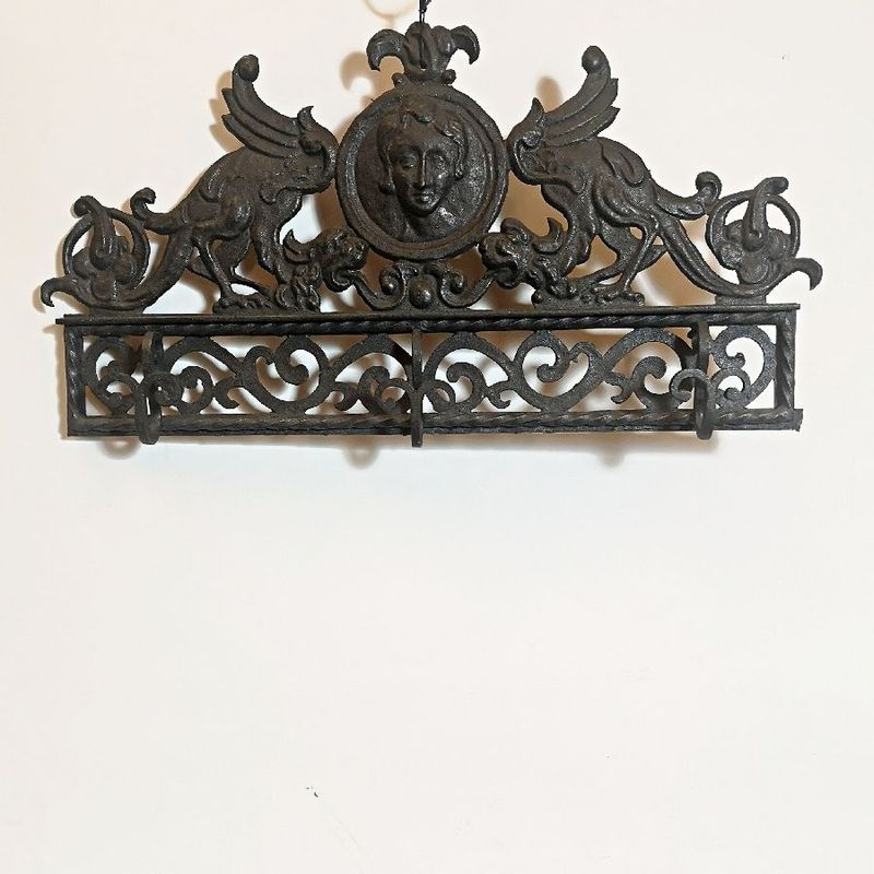 Antiguo Perchero Filigrana de Hierro Forjado
