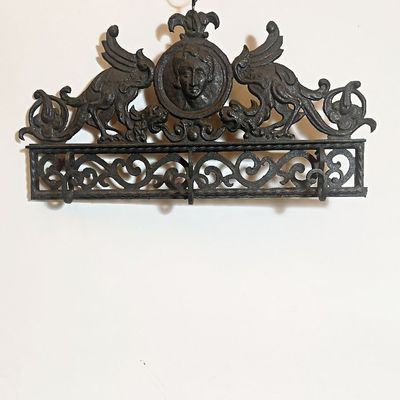 Antiguo Perchero Filigrana de Hierro Forjado