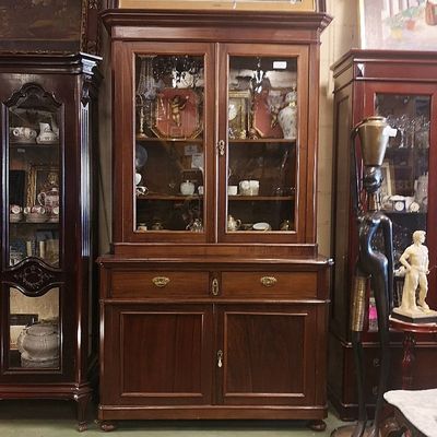 Mueble Vitrina dos Cuerpos