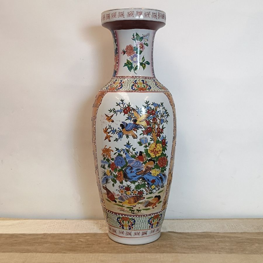 Jarrón de Cerámica Oriental Jarrón de Cerámica Oriental