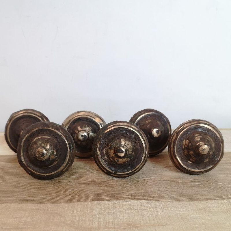 Lote de Seis Clavos Antiguos Lote de Seis Clavos Antiguos