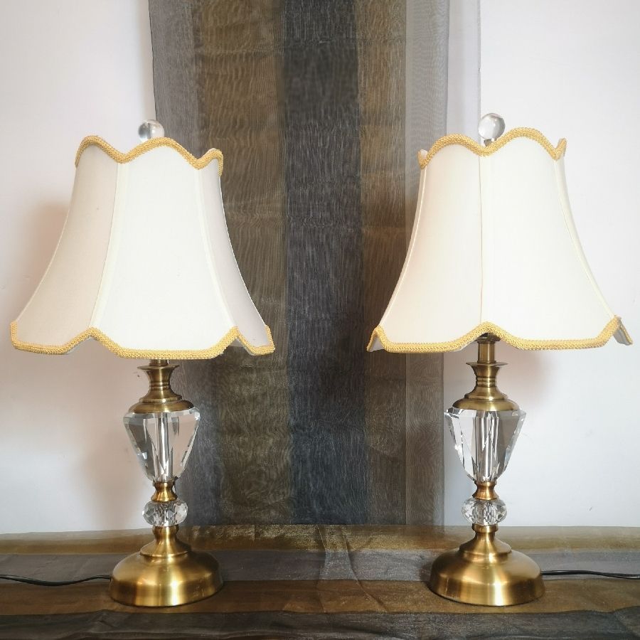 Par de Lámparas de Cristal Tallado Par de Lámparas de Cristal Tallado