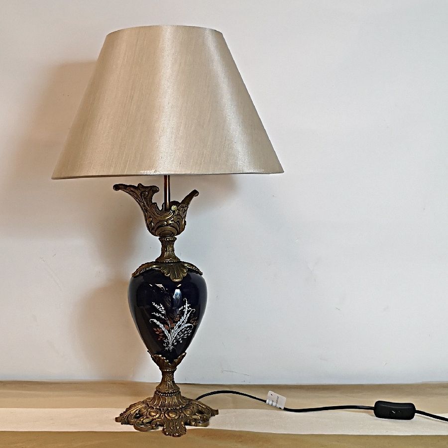 Lámpara de Bronce y Cerámica Lámpara de Bronce y Cerámica