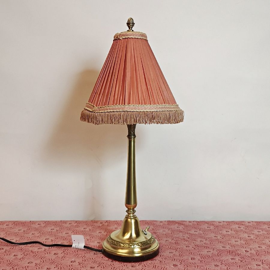 Lámpara de Bronce Pulido y Pantalla de Seda Lámpara de Bronce Pulido y Pantalla de Seda