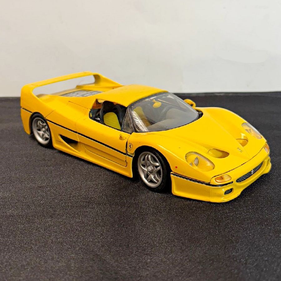Coche Ferrari Amarillo F 50