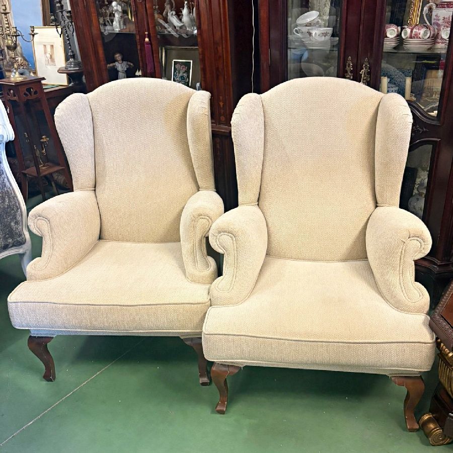 Pareja de Butacas Orejeras