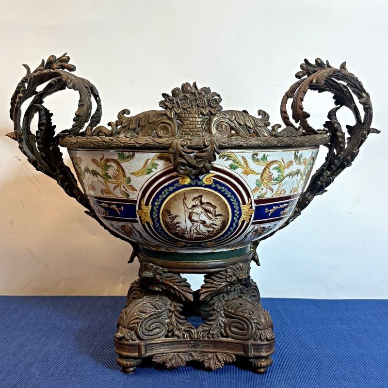 Frutero cerámica y bronce