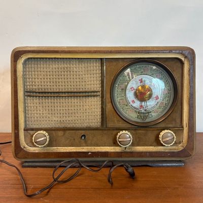 Radio Antigua Marca Continental