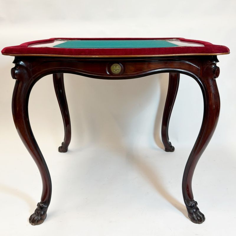 Mesa de Juego Modernista Joaquín Cuni
