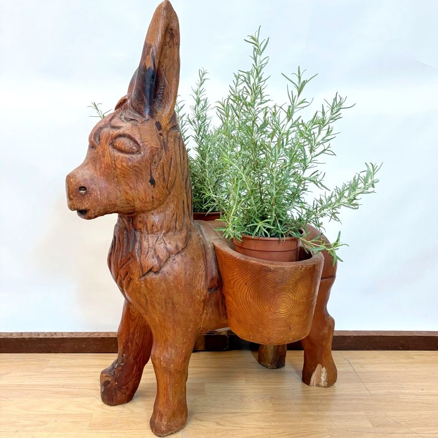Talla Burro con Basto-Macetero