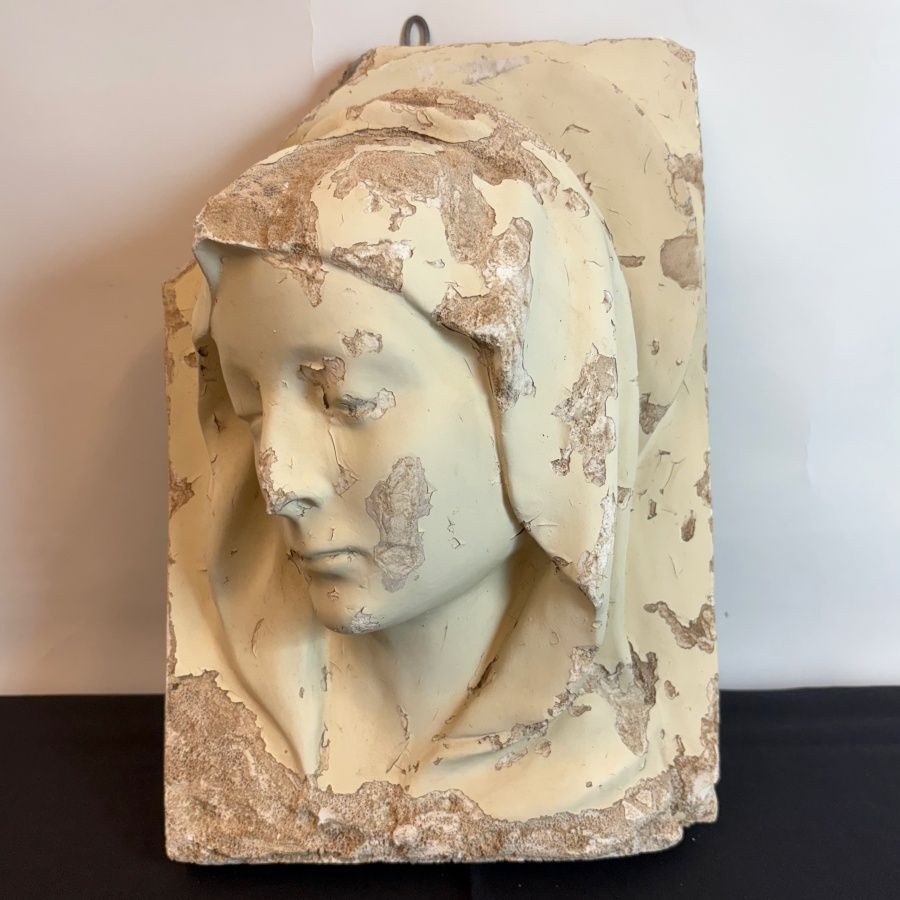 Altorrelieve Virgen de Escayola