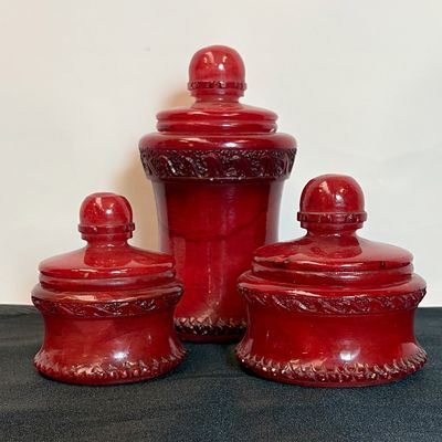 Conjunto de Tres Albarelos Conjunto de Tres Albarelos