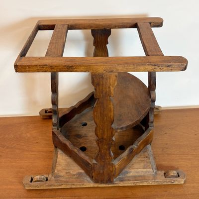 Antiguo Tacatá de Madera Antiguo Tacatá de Madera