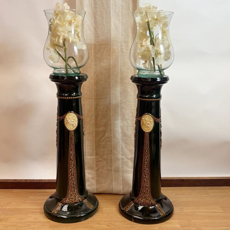 Pareja Pedestales de Cerámica