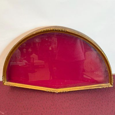 Antigua Abaniquera de Madera Dorada Antigua Abaniquera de Madera Dorada