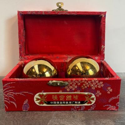 Bolas Chinas de Boading Doradas