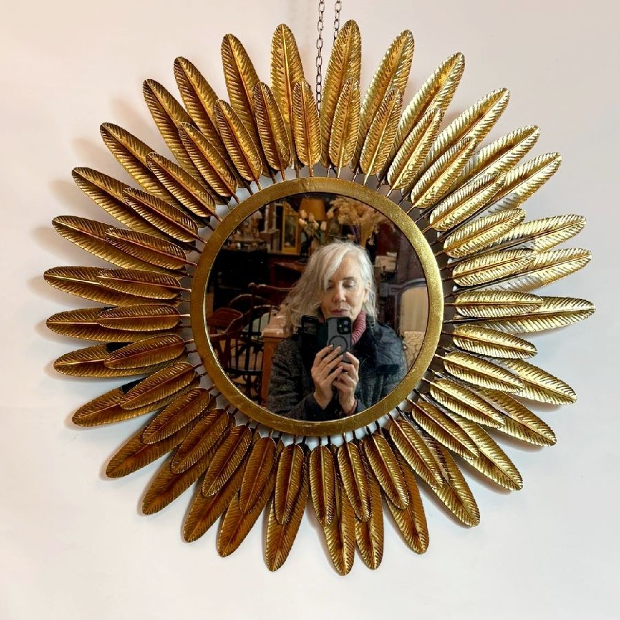Espejo Sol con Marco Dorado