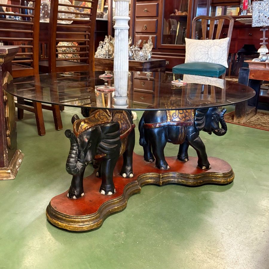 Mesa Auxiliar Tres Elefantes