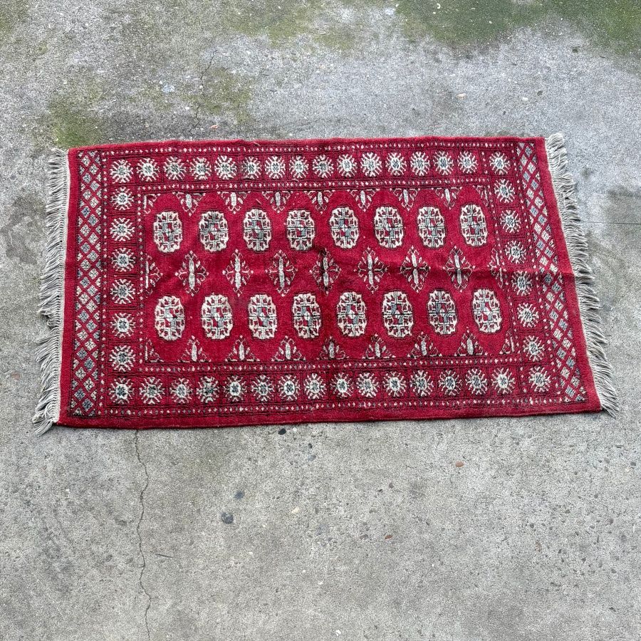 Pequeña Alfombra Pakistaní