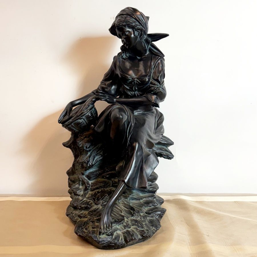 Figura Vendedora de Pescado