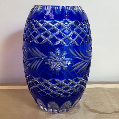 Florero de Cristal Azul Cobalto